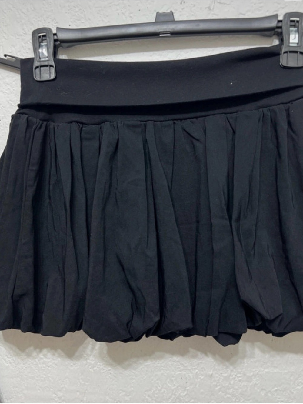 h.i.p. Black Bubble Hem Skater Skirt